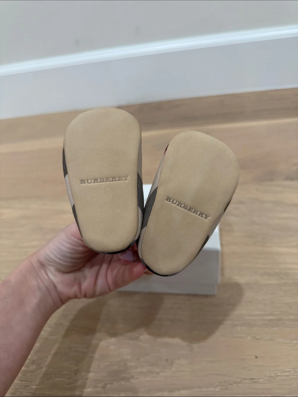 Authentic brand new baby Beige Plaid Lace-Up crib Shoes
